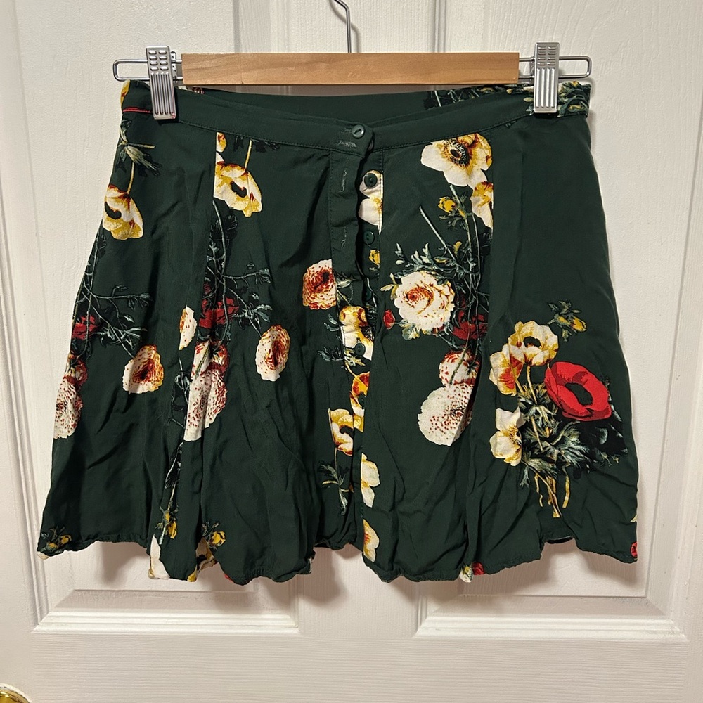 Urban Outfitters Green Floral Mini Skirt Pleated